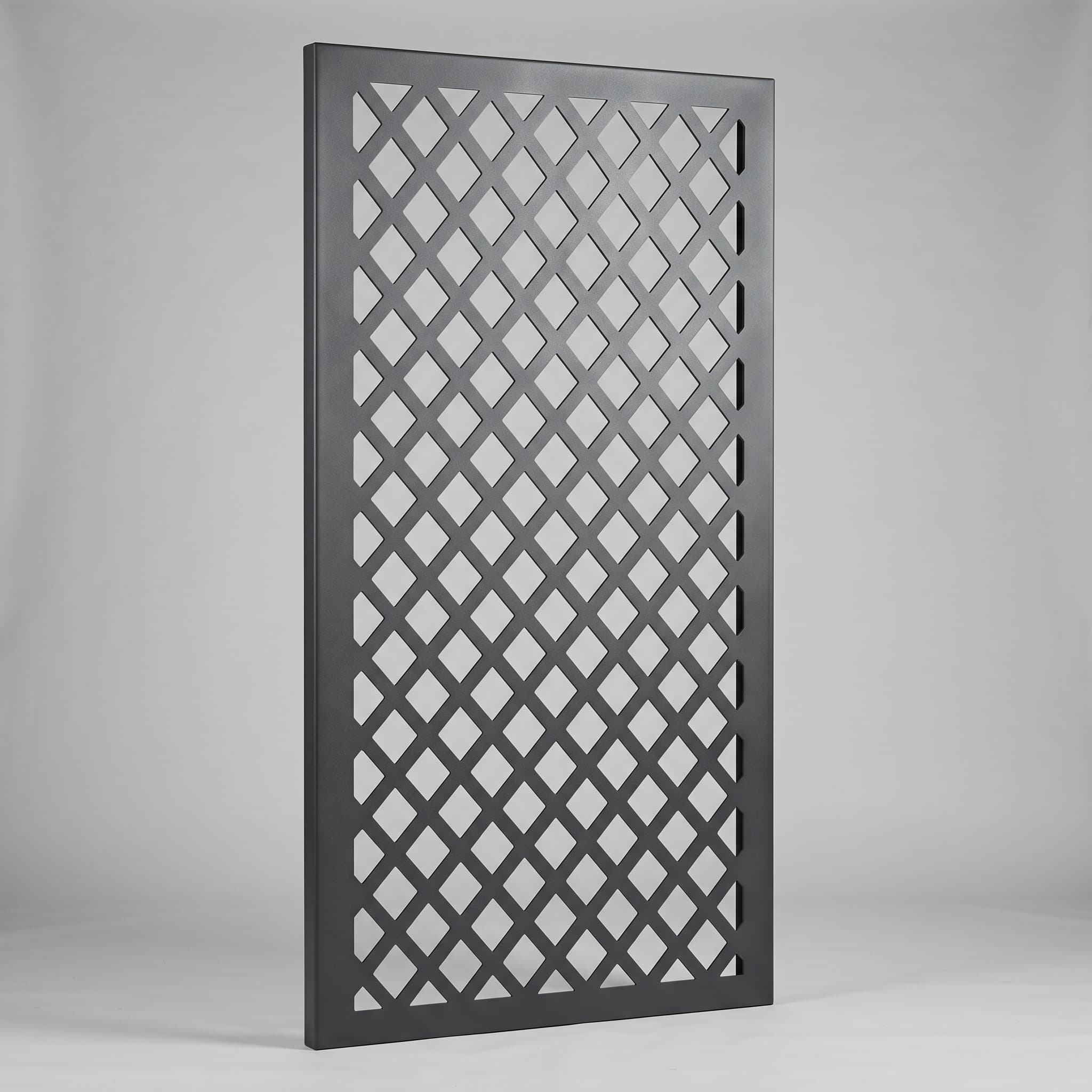 Diamond Lattice Screen